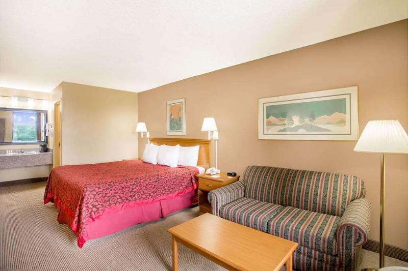 Days Inn By Wyndham Clinton - Laurens I-26 מראה חיצוני תמונה
